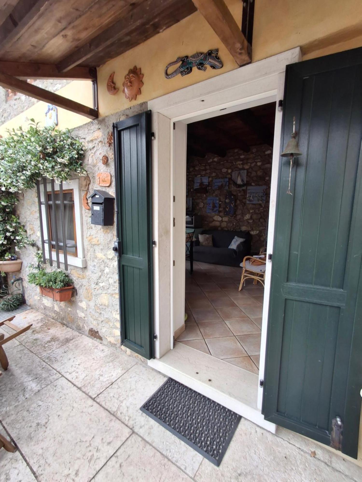 Villa Il Nido Di Agnese Garda  Exterior foto
